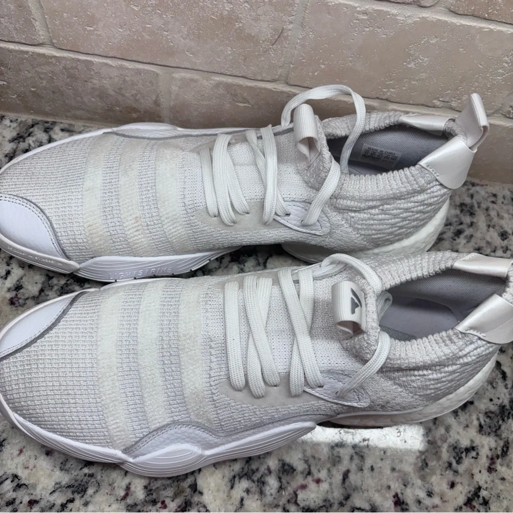 Adidas Men’s Trae Young 2.0 Basketball Shoes‎